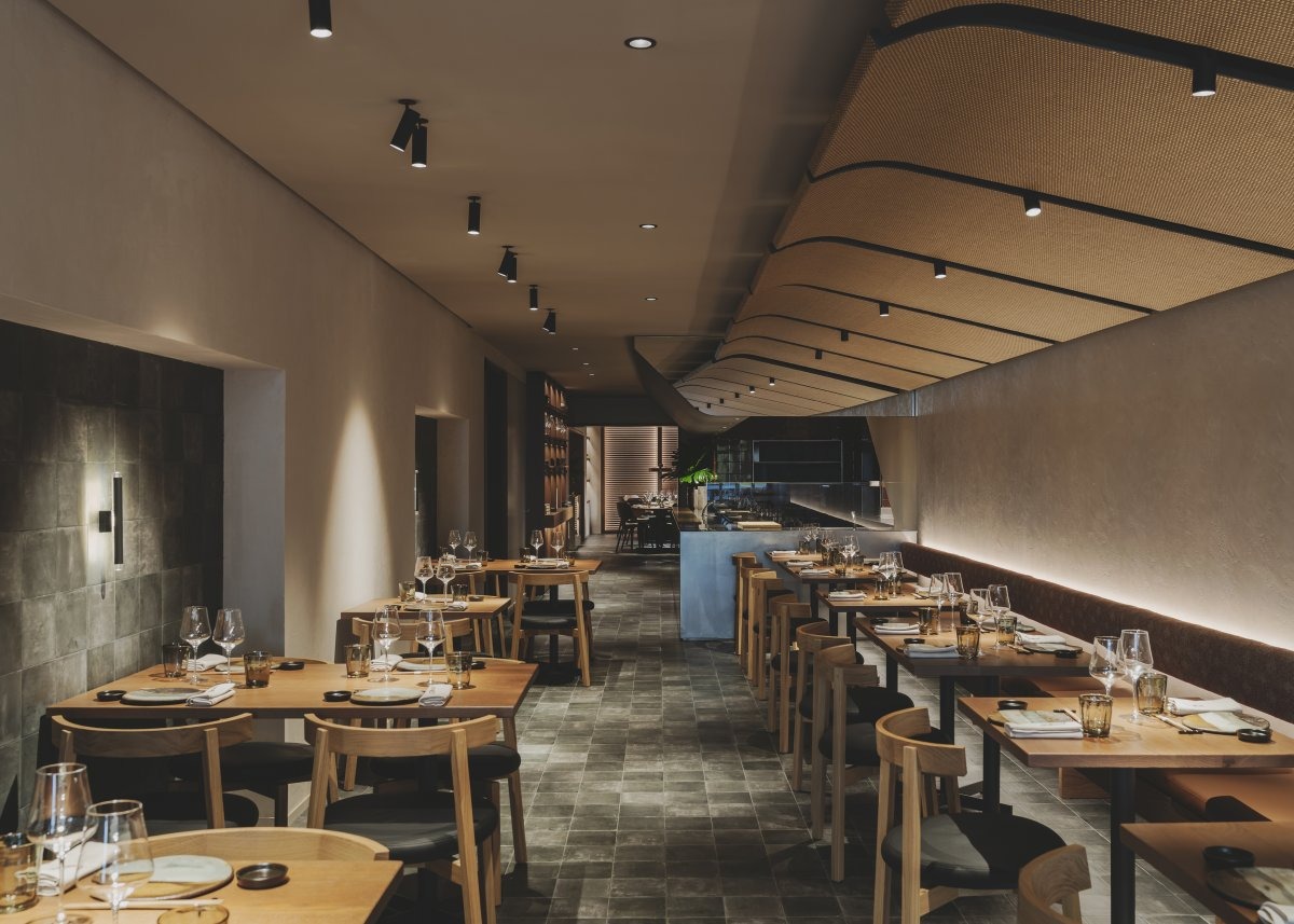 快餐店桌椅选择，如何提升顾客体验与品牌形象